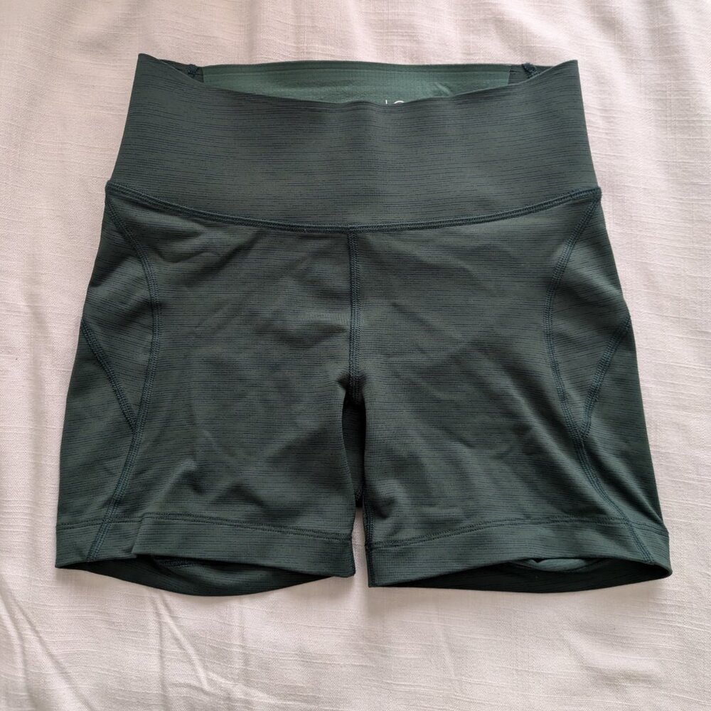 Outdoor Voices TechSweat Flex XS Green Spandex Shorts